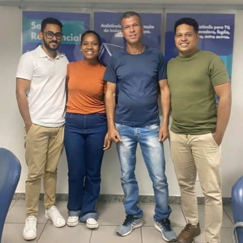 Hoje foi dia de realizar mais um sonho! ✨🏡Cada assinatura carrega histórias, conquistas e novos